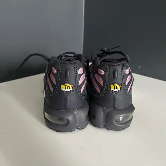 Nike Air Max PLUS - Picture 4 of 4